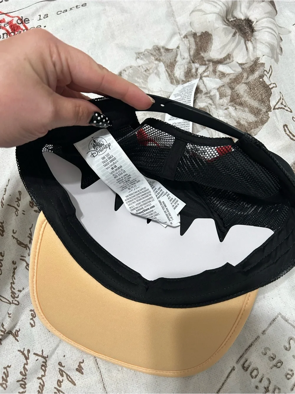 Minnie Mouse Red Bow Baseball Cap - Black & Cream
